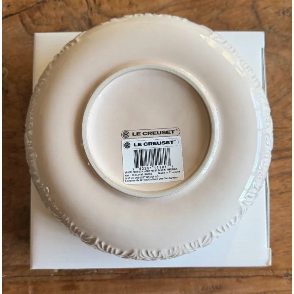 Le Creuset new box